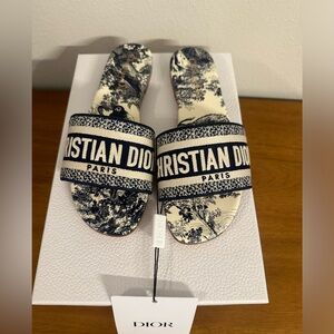 Christian Dior Dway Blue Toile Jouy Embroidered Cotton. Brand new!